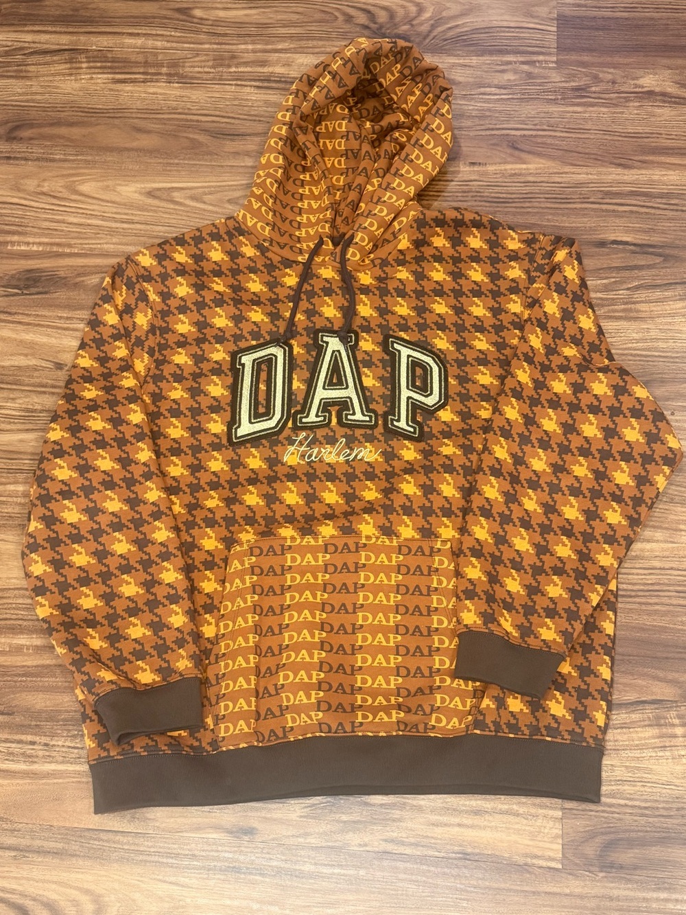 GAP x DAP Logo Men's Hoodie Size XL Dapper Dan Harlem Houndstooth Brown AOP